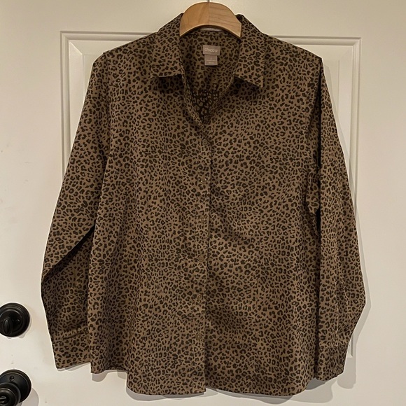 Chico’s classic animal shirt button up - Picture 2 of 5